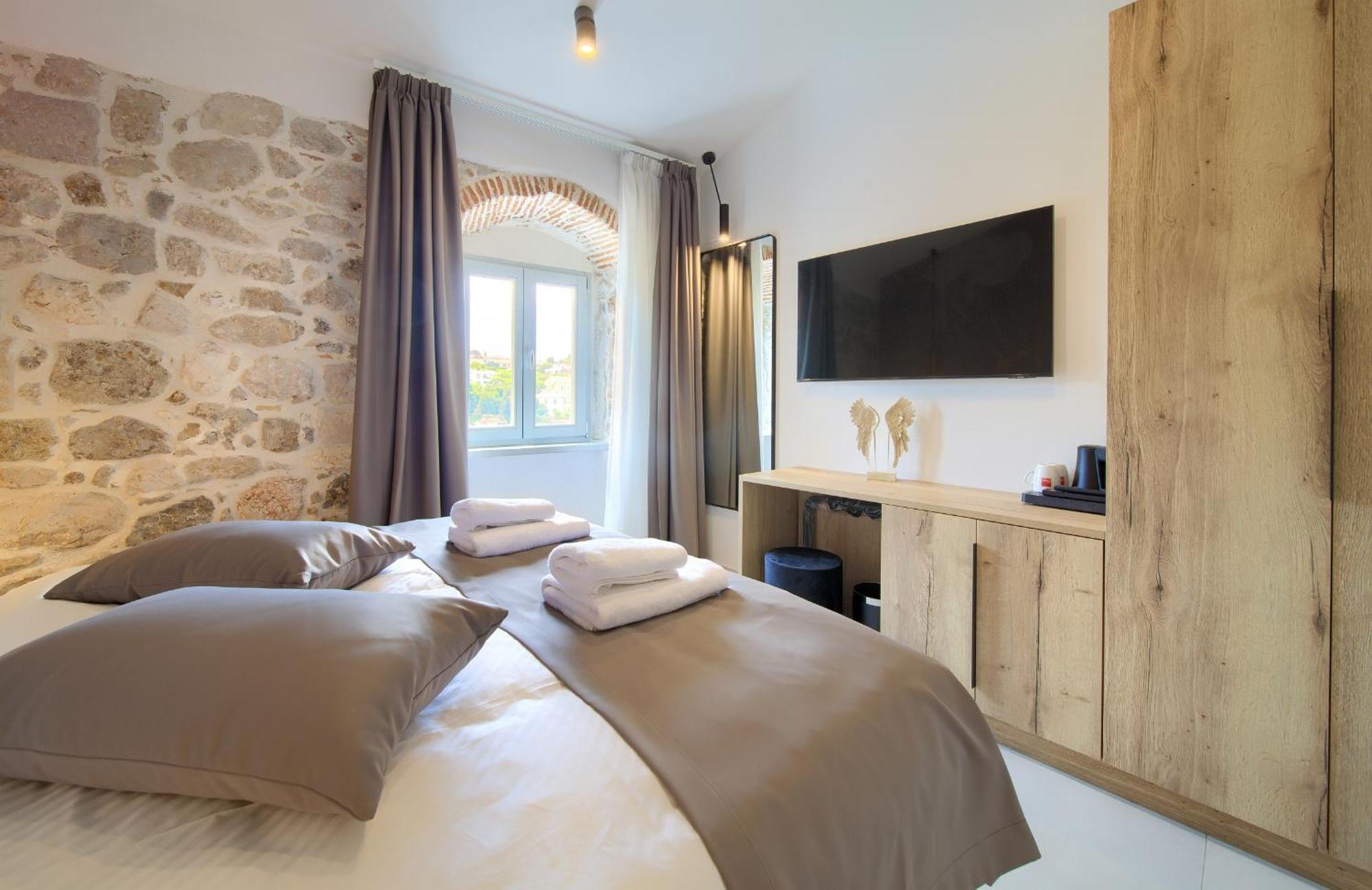 Portella Rooms Крк Екстер'єр фото